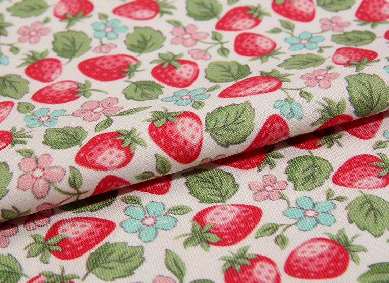 Feedsack Style Fabric - Byhands Strawberry Feedsack Color Printed Fabric - Ivory (FS-03)